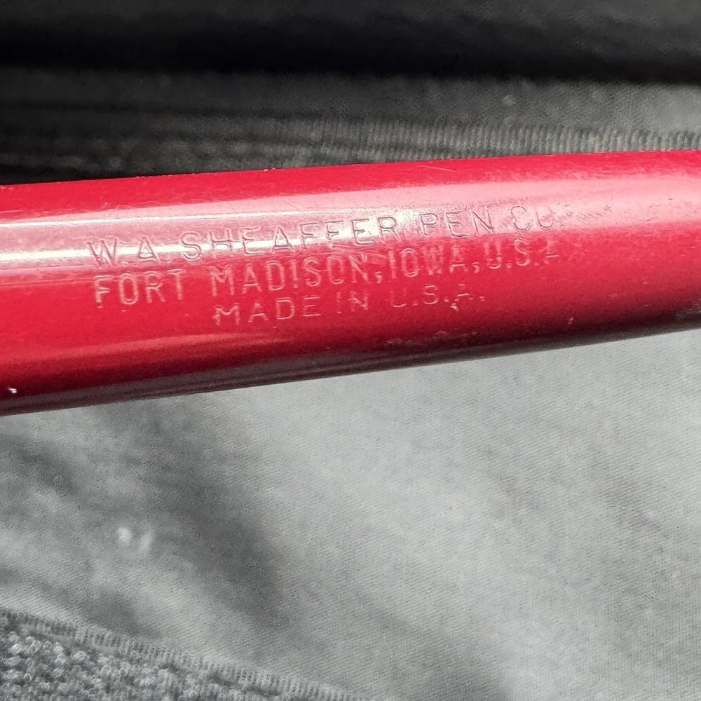 Vintage Sheaffer's Lever‎ Fill Fountain Pen Burgundy Fort Madison USA Untested
